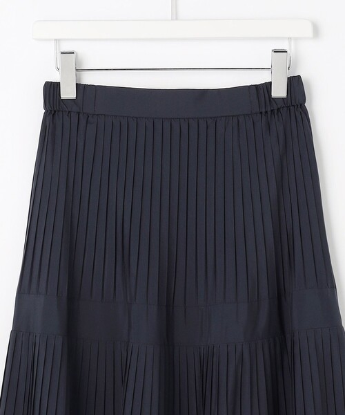 ANY SIS(エニィスィス)の「プリーツ切替 スカート(スカート・レディース・アイボリー系/ネイビー系/ライトグリーン系9/ブラック系5・X-LARGE)」の13枚目の写真