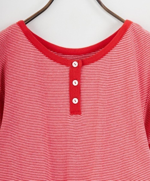 MILLER（ミラー）の「[MILLER/ミラー] 別注 クロップド丈 ボーダーヘンリーネックＴシャツ（Tシャツ/カットソー・レディース・レッド/チャコールグレー/ボルドー/ブラウン/サックスブルー・F）」の20枚目の写真