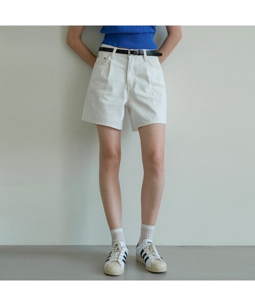 SIYAZU(シヤジュ)の「SIJN6030 color denim shorts_Ivory(その他パンツ・レディース・その他・S/M/L)」の1枚目の写真