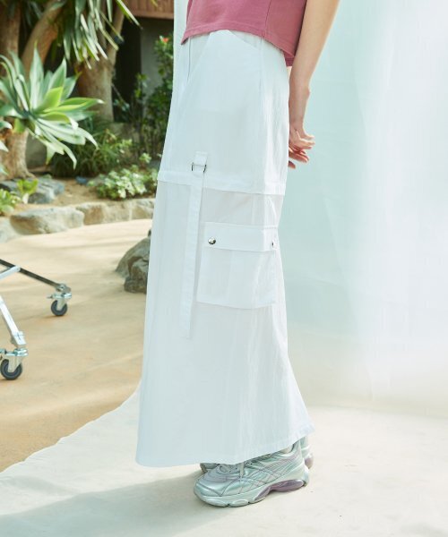 LARTIGENT(ラーティゼン)の「L9 2-WAY NYLON LONG SKIRT(WHITE)(スカート・レディース・その他・FREE)」の4枚目の写真