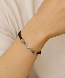 KLIPS URBAN（クリップスアーバン）の「ヘンリー ブラック メンズ シルバーブレスレット（ブレスレット）」