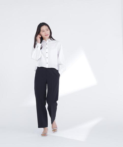 NATURAL BEAUTY BASIC(ナチュラルビューティーベーシック)の「◇スタイルアップストレートパンツ(その他パンツ・レディース・ブラック/オフホワイト・SMALL/MEDIUM/P/S)」の2枚目の写真
