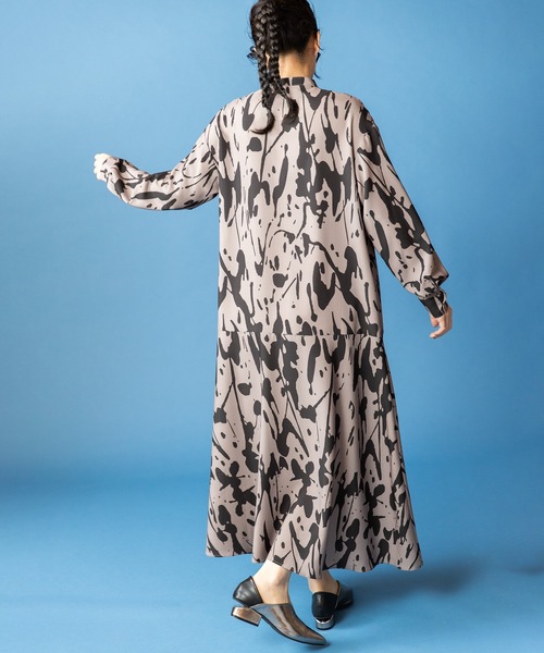 OSMOSIS（オズモーシス）の「プリントマーメイドワンピース（ワンピース・レディース・ブラック/ブラウン/グレー・ONE SIZE）」の6枚目の写真