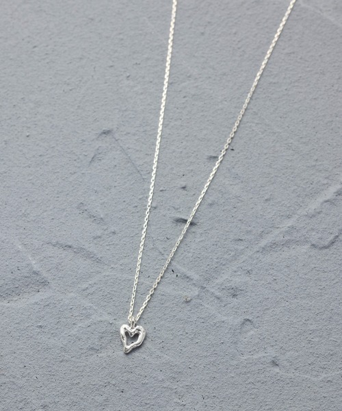 norme(ノーム)の「【SILVER925】ノーム オープン ハート ミニ ネックレス / norme open heart mini necklace(ネックレス・レディース・シルバー・FREE)」の1枚目の写真