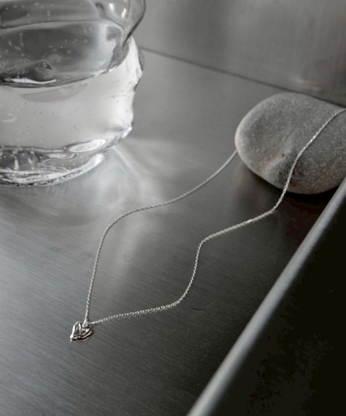 norme(ノーム)の「【SILVER925】ノーム オープン ハート ミニ ネックレス / norme open heart mini necklace(ネックレス・レディース・シルバー・FREE)」の3枚目の写真