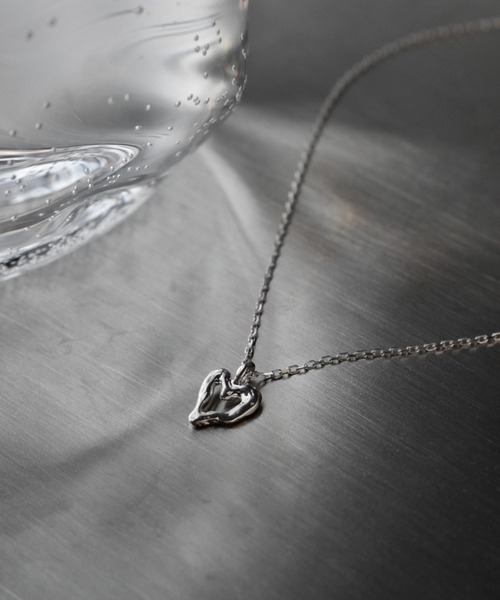 norme(ノーム)の「【SILVER925】ノーム オープン ハート ミニ ネックレス / norme open heart mini necklace(ネックレス・レディース・シルバー・FREE)」の2枚目の写真