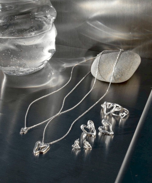 norme(ノーム)の「【SILVER925】ノーム オープン ハート ミニ ネックレス / norme open heart mini necklace(ネックレス・レディース・シルバー・FREE)」の4枚目の写真