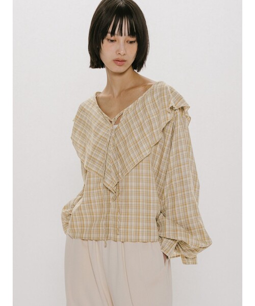 MIDIUMISOLID(ミディウミソリッド)の「MIDIUMISOLID for Ladies チェックビッグフリルカラーブラウス(シャツ/ブラウス・レディース・ベージュ/ブラウン・FREE)」の16枚目の写真