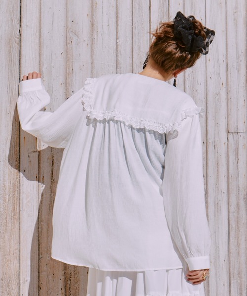 manana suerte（マニャーナスエルテ）の「レースカラーギャザーブラウス（シャツ/ブラウス・レディース・ブラック/ホワイト・FREE）」の10枚目の写真