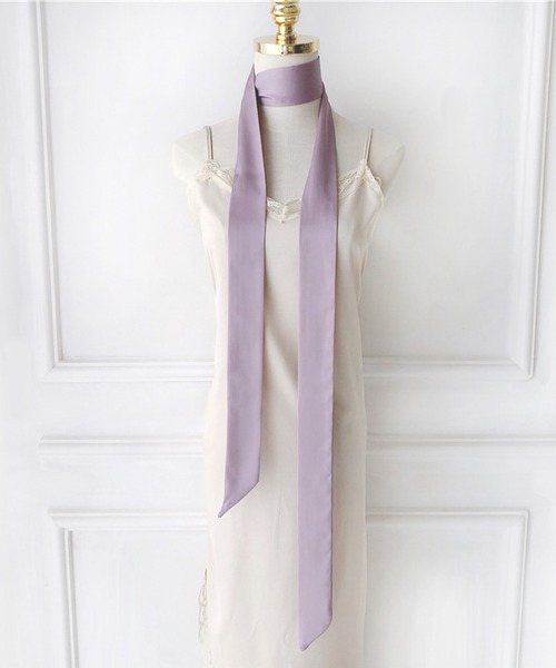 VIBGYOR（ヴィブジョー）の「oshipic/推し活 サテン風 リボン 推しカラー アレンジ ミニスカーフ S0039（バンダナ/スカーフ・レディース・ラベンダー/パープル/ピンク/ホワイト/ベージュ/ネイビー/ブルー系その他/グリーン/ブルー/ダークグリーン/ブラック/グリーン系その他/イエロー/レッド/アイボリー・FREE）」の12枚目の写真