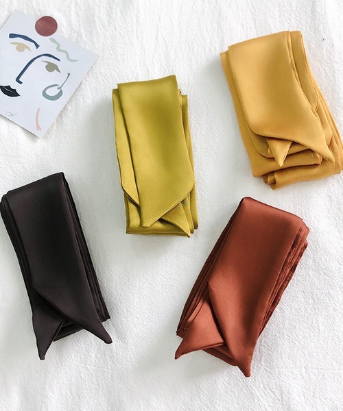 VIBGYOR（ヴィブジョー）の「oshipic/推し活 サテン風 リボン 推しカラー アレンジ ミニスカーフ S0039（バンダナ/スカーフ・レディース・ラベンダー/パープル/ピンク/ホワイト/ベージュ/ネイビー/ブルー系その他/グリーン/ブルー/ダークグリーン/ブラック/グリーン系その他/イエロー/レッド/アイボリー・FREE）」の13枚目の写真