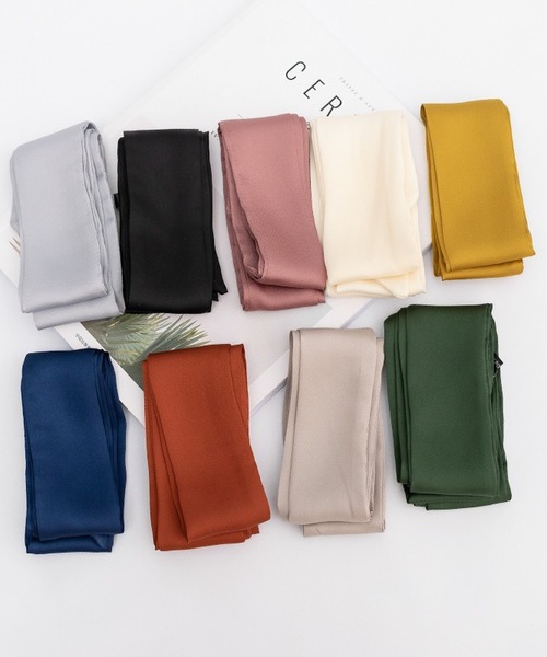 VIBGYOR（ヴィブジョー）の「oshipic/推し活 サテン風 リボン 推しカラー アレンジ ミニスカーフ S0039（バンダナ/スカーフ・レディース・ラベンダー/パープル/ピンク/ホワイト/ベージュ/ネイビー/ブルー系その他/グリーン/ブルー/ダークグリーン/ブラック/グリーン系その他/イエロー/レッド/アイボリー・FREE）」の18枚目の写真