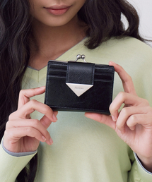 FENNEC | CRINKLE TRIANGLE FRAME BRIDGE WALLET - BLACK(財布)