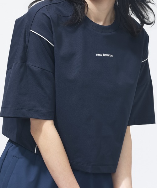 NEW BALANCE（ニューバランス）の「【別注】ニューバランス New Balance ボックスシルエットTシャツ 限定コラボ（Tシャツ/カットソー・レディース・ベビーピンク/ブラウン/ネイビー・L/S/M/XL）」の2枚目の写真
