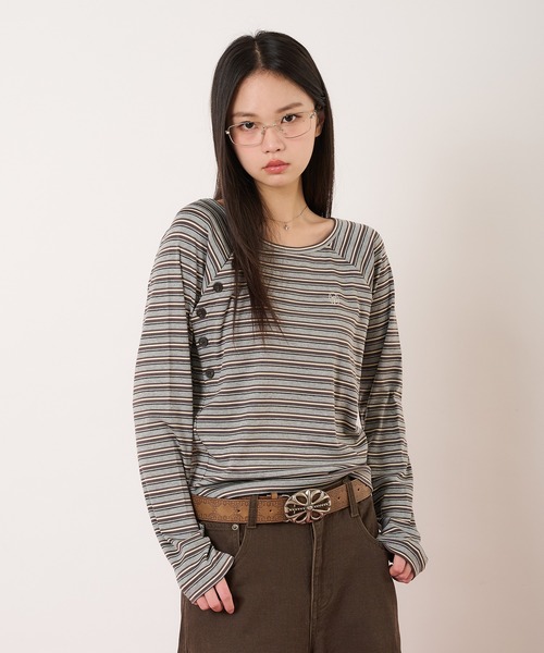 hazyl（ヘイジル）の「raglan design long-sleeved T-shirt/ラグランデザインロングスリーブTシャツ（Tシャツ/カットソー・レディース・ネイビー/チャコールグレー・フリー）」の18枚目の写真