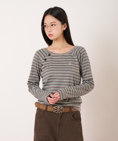 hazyl（ヘイジル）の「raglan design long-sleeved T-shirt/ラグランデザインロングスリーブTシャツ（Tシャツ/カットソー・レディース・ネイビー/チャコールグレー・フリー）」の20枚目の写真