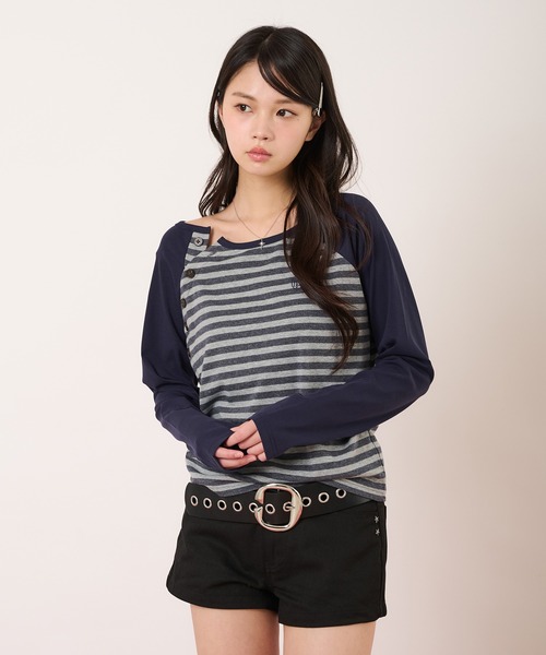 hazyl（ヘイジル）の「raglan design long-sleeved T-shirt/ラグランデザインロングスリーブTシャツ（Tシャツ/カットソー・レディース・ネイビー/チャコールグレー・フリー）」の4枚目の写真