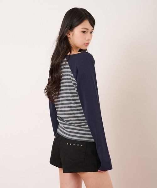 hazyl（ヘイジル）の「raglan design long-sleeved T-shirt/ラグランデザインロングスリーブTシャツ（Tシャツ/カットソー・レディース・ネイビー/チャコールグレー・フリー）」の9枚目の写真