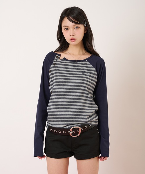 hazyl（ヘイジル）の「raglan design long-sleeved T-shirt/ラグランデザインロングスリーブTシャツ（Tシャツ/カットソー・レディース・ネイビー/チャコールグレー・フリー）」の8枚目の写真