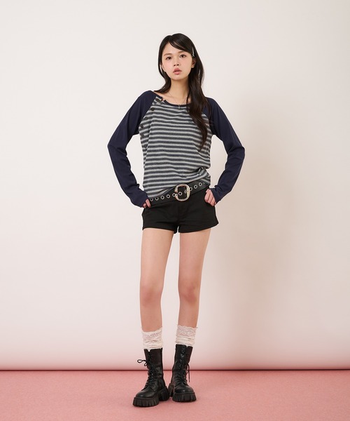 hazyl（ヘイジル）の「raglan design long-sleeved T-shirt/ラグランデザインロングスリーブTシャツ（Tシャツ/カットソー・レディース・ネイビー/チャコールグレー・フリー）」の15枚目の写真
