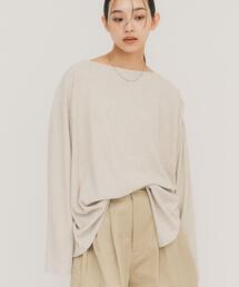 KBF（ケイビーエフ）の「ショルダータックプルオーバー（Tシャツ/カットソー）」