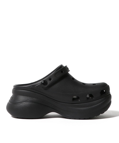 crocs(クロックス)の「CROCS / ベイ クロッグ(サンダル・レディース・ブラック/ホワイト・8/7)」の3枚目の写真