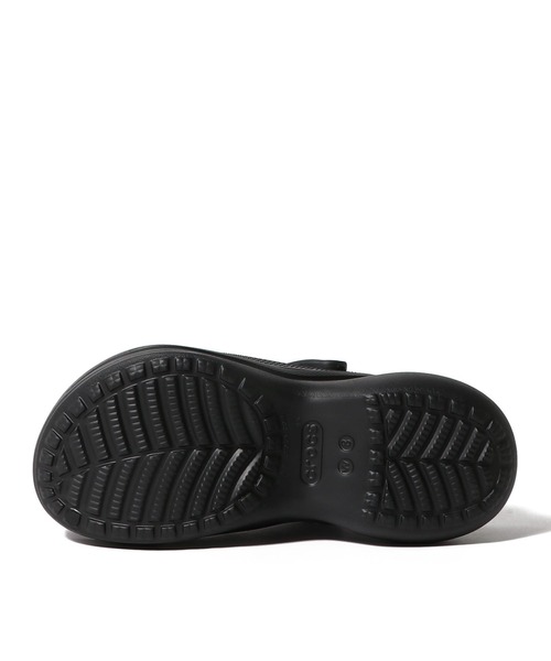 crocs(クロックス)の「CROCS / ベイ クロッグ(サンダル・レディース・ブラック/ホワイト・8/7)」の5枚目の写真