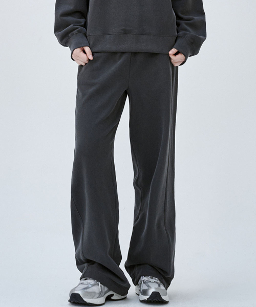 MALOUPE（マロップ）の「2305 ピグメントバレルフィットスウェットパンツ（ダークグレー）（スウェットパンツ・レディース・その他・SMALL/MEDIUM）」の5枚目の写真