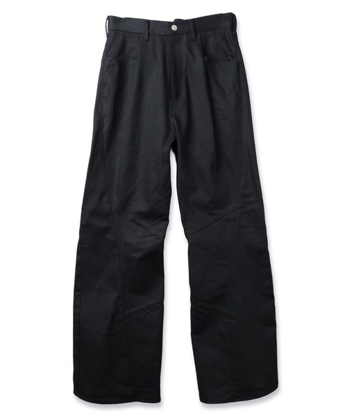 JIEDA(ジエダ)の「ENGINEERED DRAPING FLARE DENIM PANTS(デニムパンツ・メンズ・インディゴブルー/ブラック・2/1)」の11枚目の写真
