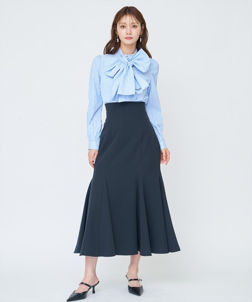 AND COUTURE（アンドクチュール）の「バタフライリボンストライプブラウス（シャツ/ブラウス・レディース・ホワイト系その他/グリーン系その他/ブルー系その他/イエロー系その他・FREE）」の6枚目の写真