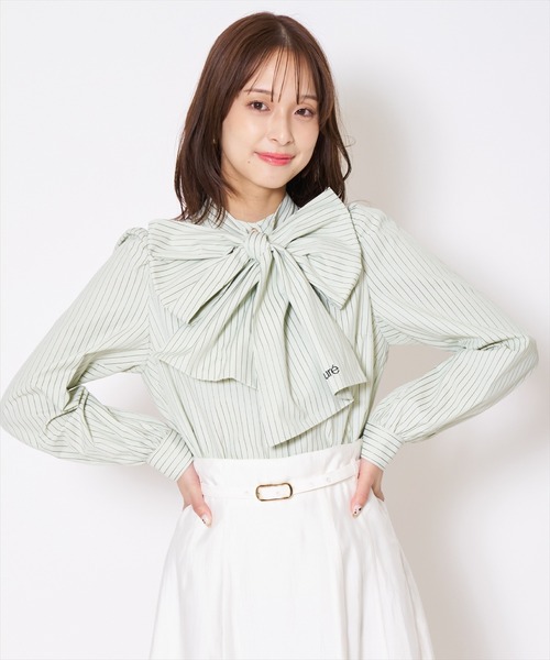 AND COUTURE（アンドクチュール）の「バタフライリボンストライプブラウス（シャツ/ブラウス・レディース・ホワイト系その他/グリーン系その他/ブルー系その他/イエロー系その他・FREE）」の22枚目の写真