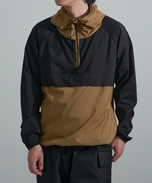 FORECAST(フォーキャスト)の「【FORECAST】防風ストレッチアノラック 2281(マウンテンパーカー・メンズ・ベージュ/ネイビー/チャコールグレー・LL/L)」の2枚目の写真