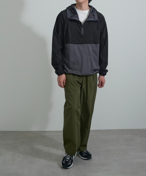 FORECAST(フォーキャスト)の「【FORECAST】防風ストレッチアノラック 2281(マウンテンパーカー・メンズ・ベージュ/ネイビー/チャコールグレー・LL/L)」の16枚目の写真