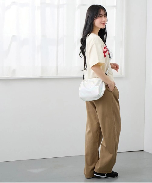 go slow caravan（ゴースローキャラバン）の「ROOTOTE/ルートート　LT.サコッシュ.ルミエ-B（ショルダーバッグ・レディース・アイボリー/ピンク/ネイビー・FREE）」の13枚目の写真