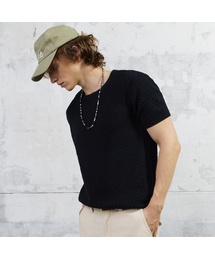 KUME（クメ）の「Men Waffle Crochet Short Sleeved Knit Top, Black（ニット/セーター）」
