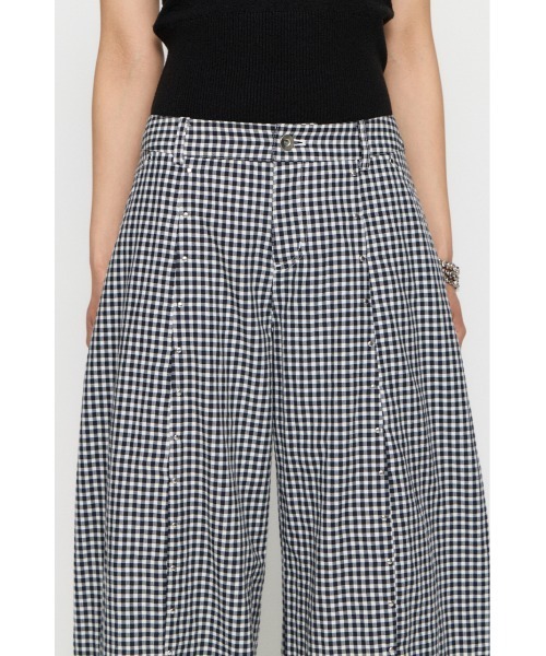 LAGUA GEM(ラグアジェム)の「GINGHAM LOOSY パンツ(スラックス・レディース・ネイビー/ブラック・X-SMALL/SMALL/MEDIUM)」の4枚目の写真