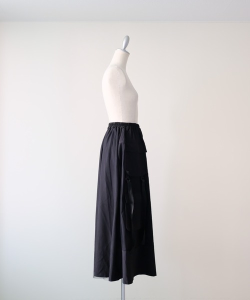 DOLLUPOOPS(ドールアップウップス)の「Military Tulle Tiered Skirt(ミリタリーチュールティアードスカート)(スカート・レディース・カーキ/ブラック・FREE)」の4枚目の写真