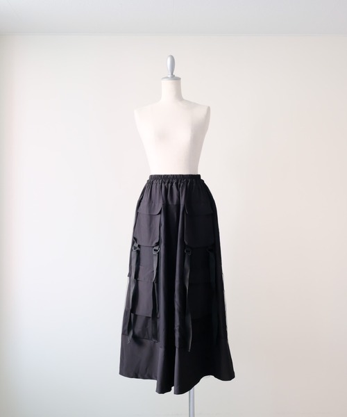 DOLLUPOOPS(ドールアップウップス)の「Military Tulle Tiered Skirt(ミリタリーチュールティアードスカート)(スカート・レディース・カーキ/ブラック・FREE)」の3枚目の写真