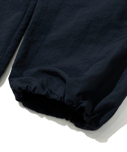 NANGA(ナンガ)の「NANGA/ナンガ NYLON TUSSER CARGO PANTS(カーゴパンツ・メンズ・ブラック・LARGE/MEDIUM/X-LARGE)」の7枚目の写真