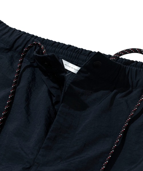 NANGA(ナンガ)の「NANGA/ナンガ NYLON TUSSER CARGO PANTS(カーゴパンツ・メンズ・ブラック・LARGE/MEDIUM/X-LARGE)」の17枚目の写真