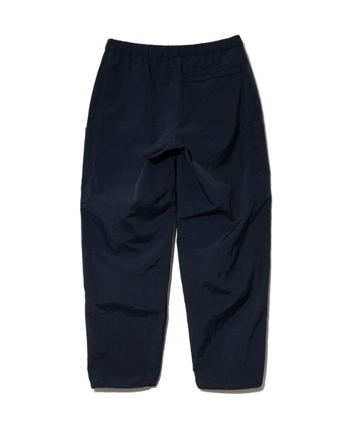 NANGA(ナンガ)の「NANGA/ナンガ NYLON TUSSER CARGO PANTS(カーゴパンツ・メンズ・ブラック・LARGE/MEDIUM/X-LARGE)」の9枚目の写真