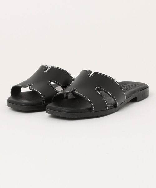 inter-chaussures（インターショシュール）の「【Oh my Sandals】スクエアトウフラットミュールサンダル(E62208)（サンダル・レディース・シルバー/ブラック/ホワイト/ブラウン/ネイビー・35/36/37/38/39）」の15枚目の写真
