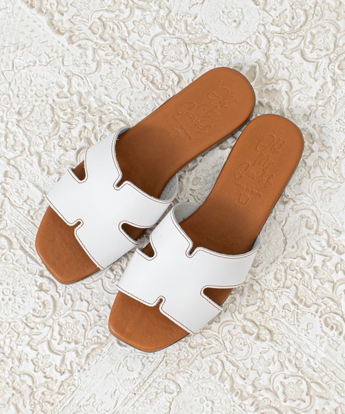 inter-chaussures（インターショシュール）の「【Oh my Sandals】スクエアトウフラットミュールサンダル(E62208)（サンダル・レディース・シルバー/ブラック/ホワイト/ブラウン/ネイビー・35/36/37/38/39）」の10枚目の写真