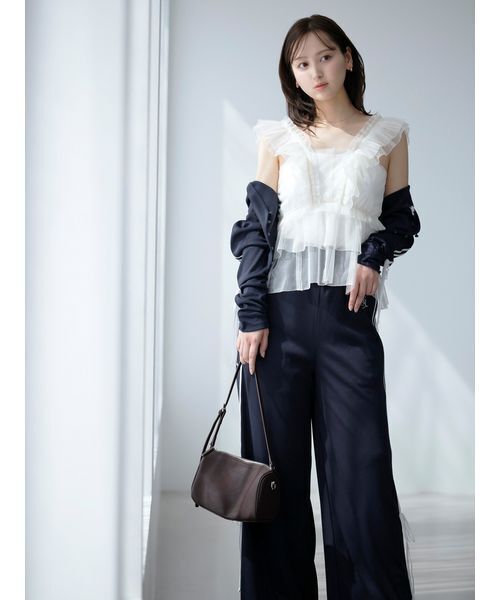 SNIDEL(スナイデル)の「【LUMISHADE】UVラインパンツ(その他パンツ・レディース・イエロー/ネイビー/ホワイト/シルバー・F)」の14枚目の写真