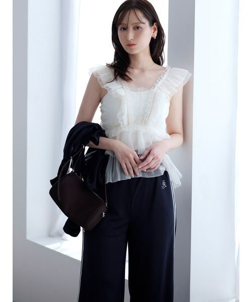 SNIDEL(スナイデル)の「【LUMISHADE】UVラインパンツ(その他パンツ・レディース・イエロー/ネイビー/ホワイト/シルバー・F)」の13枚目の写真