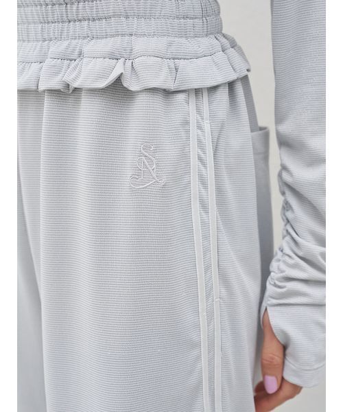 SNIDEL(スナイデル)の「【LUMISHADE】UVラインパンツ(その他パンツ・レディース・イエロー/ネイビー/ホワイト/シルバー・F)」の7枚目の写真