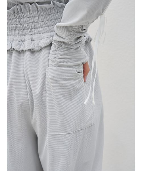 SNIDEL(スナイデル)の「【LUMISHADE】UVラインパンツ(その他パンツ・レディース・イエロー/ネイビー/ホワイト/シルバー・F)」の5枚目の写真