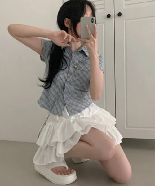 VIVID LADY(ビビッドレディー)の「チェック柄 ショート丈 半袖カラーシャツ(シャツ/ブラウス・レディース・ライトブルー/ブラック/レッド・FREE)」の12枚目の写真