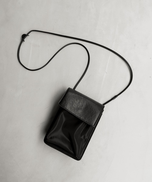 cii（シー）の「【UNISEX】Smooth PU Mini Bag / スムースPUミニバッグ（ショルダーバッグ・メンズ・ブラック・FREE）」の11枚目の写真