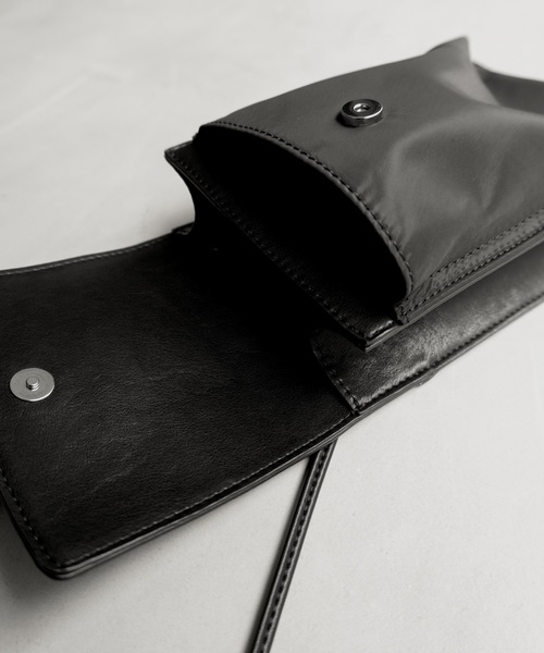 cii（シー）の「【UNISEX】Smooth PU Mini Bag / スムースPUミニバッグ（ショルダーバッグ・メンズ・ブラック・FREE）」の12枚目の写真